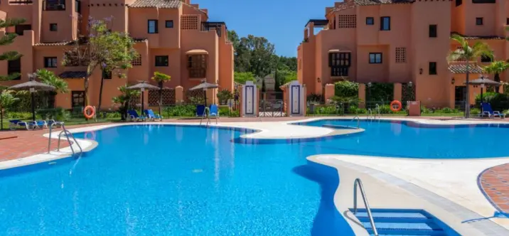 Sale of ground floor apartment in Hacienda del Sol 0