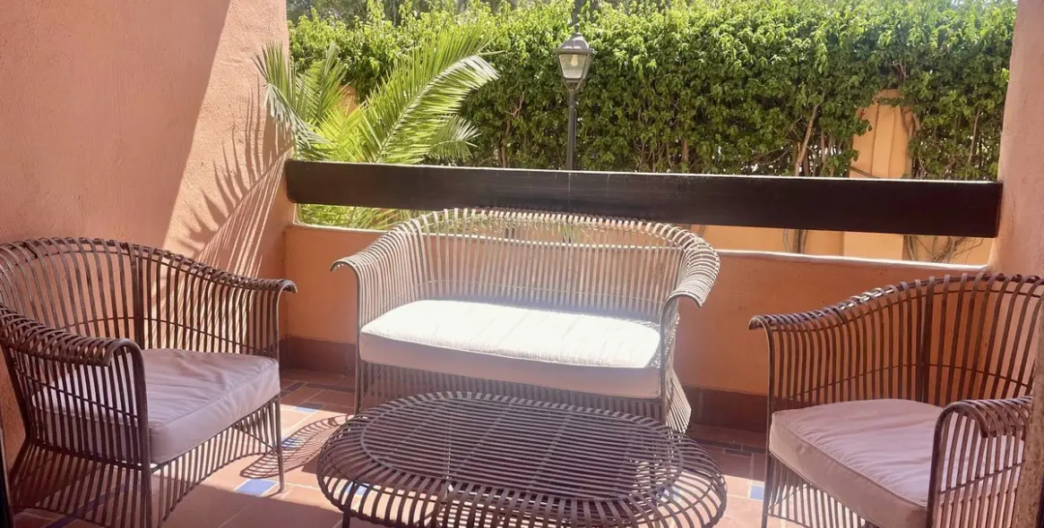 Sale of ground floor apartment in Hacienda del Sol 4
