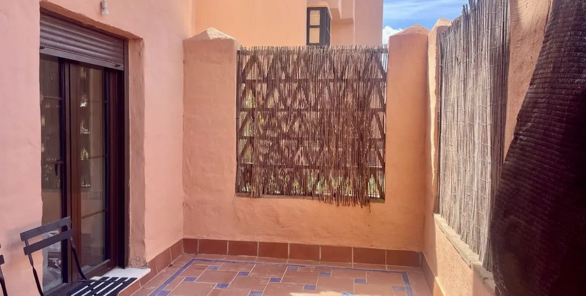 Sale of ground floor apartment in Hacienda del Sol 12