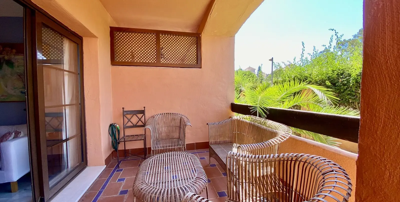 Venta de apartamento en planta baja en Hacienda del Sol 9
