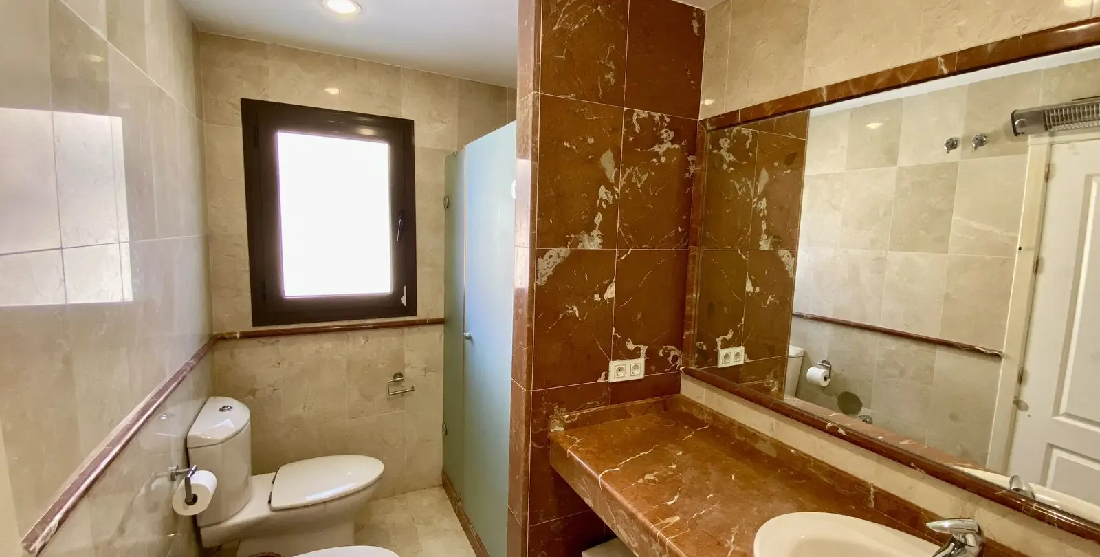 Venta de apartamento en planta baja en Hacienda del Sol 24