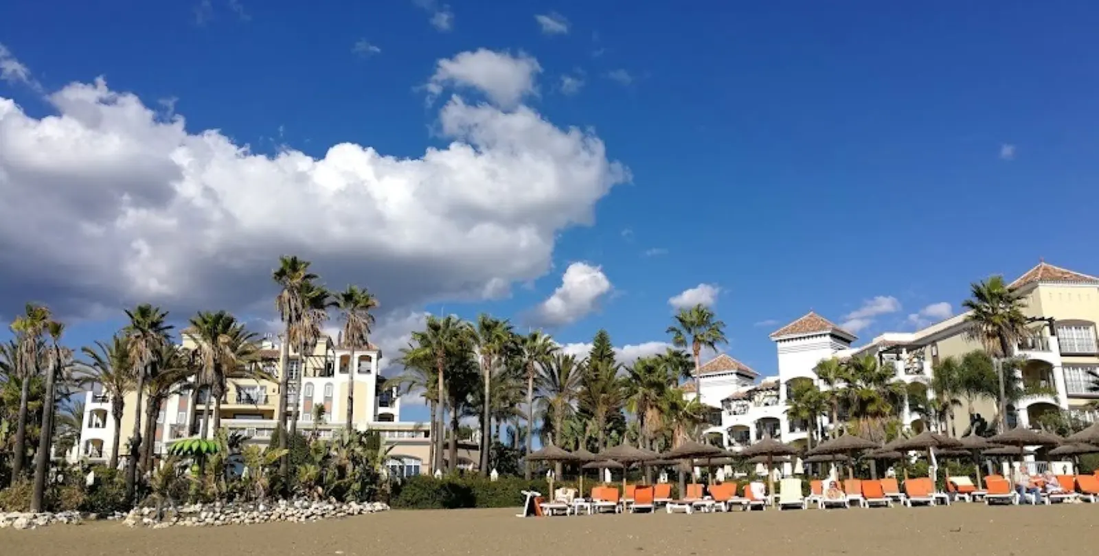 Venta de apartamento en planta baja en Hacienda del Sol 40