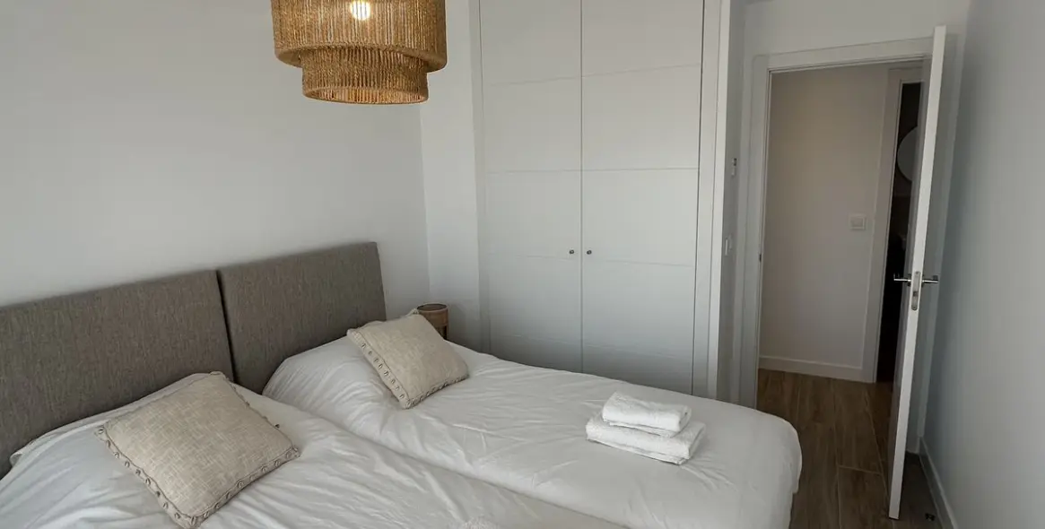 Sale of middle floor apartment in La Cala de Mijas 25