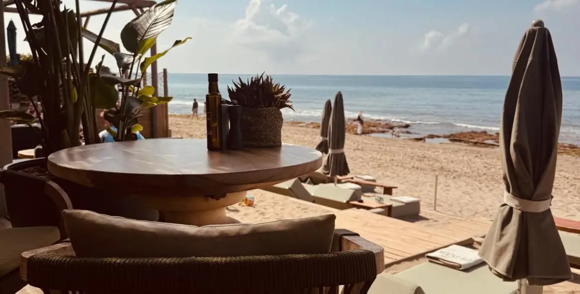 Sale of middle floor apartment in La Cala de Mijas 35
