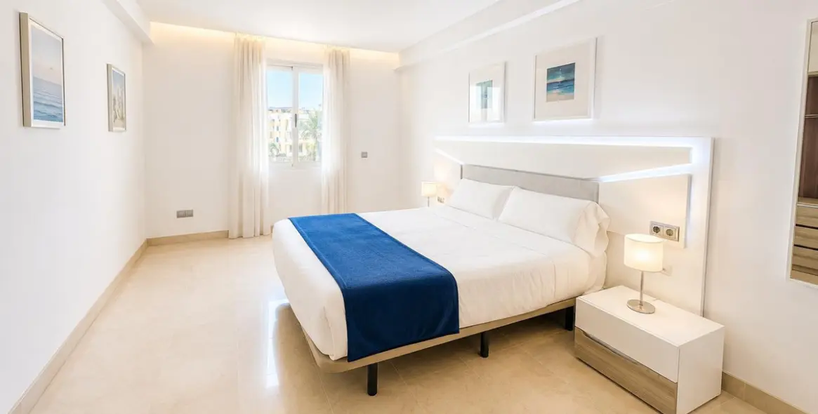 Sale of penthouse duplex in Cortijo Blanco 6