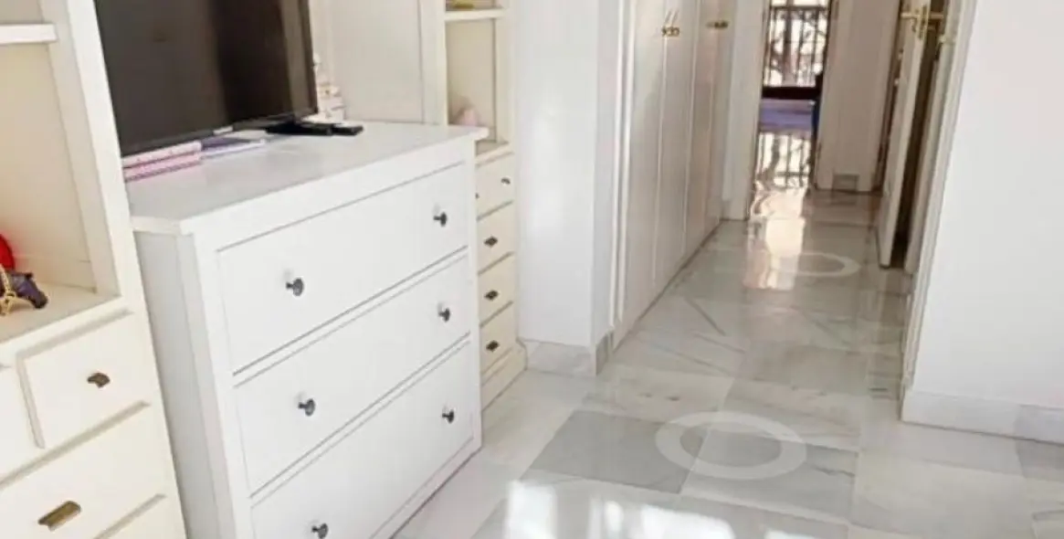 Venta de apartamento en planta baja en Estepona 23