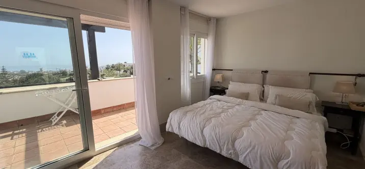 Venta de casa pareada en Marbella 4