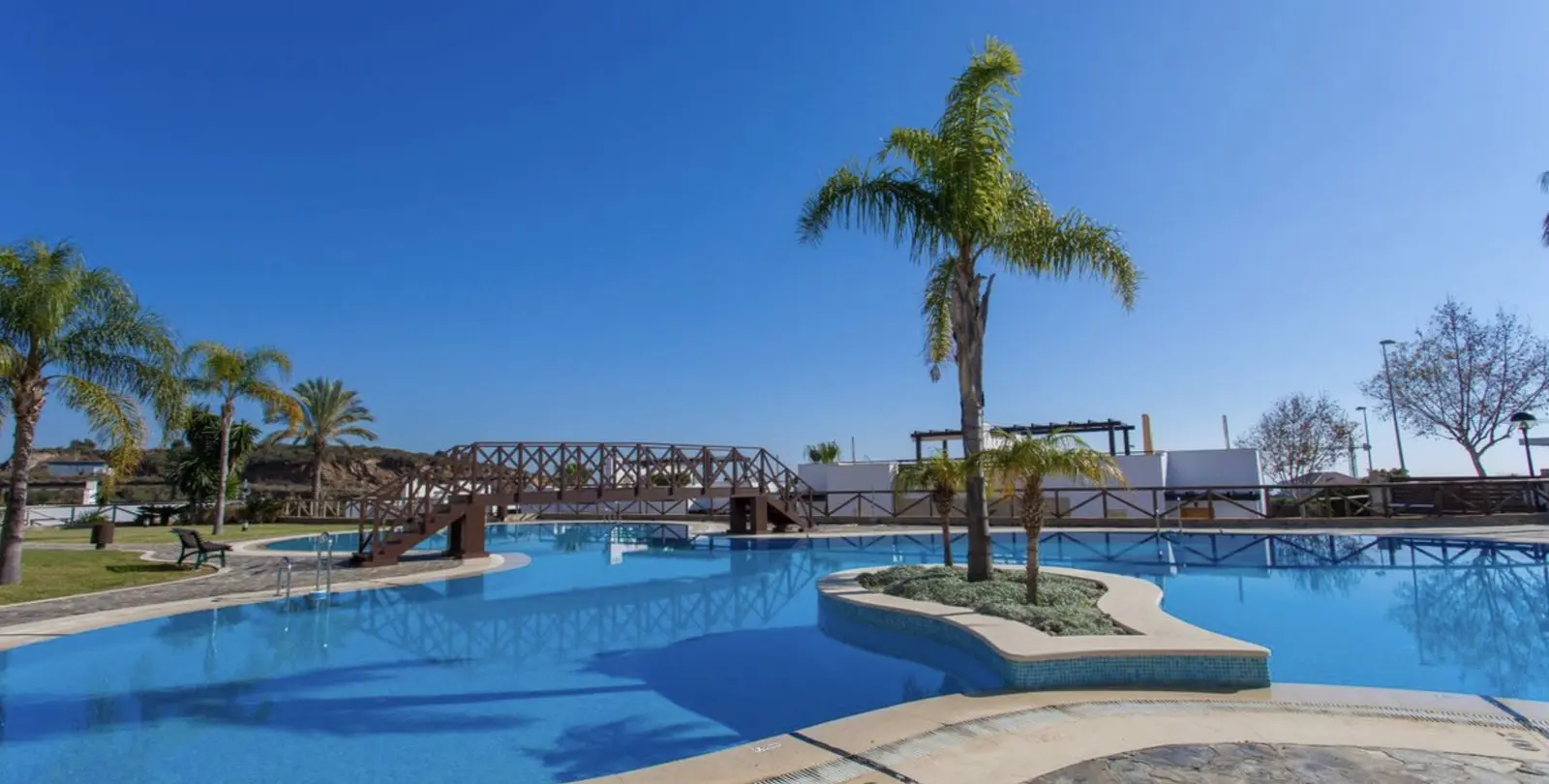 Sale of semi-detached house in Santa Clara 36