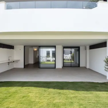 Venta de apartamento en planta baja en Estepona