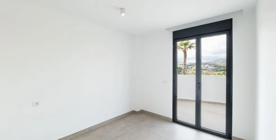 Venta de apartamento en planta baja en Estepona 13
