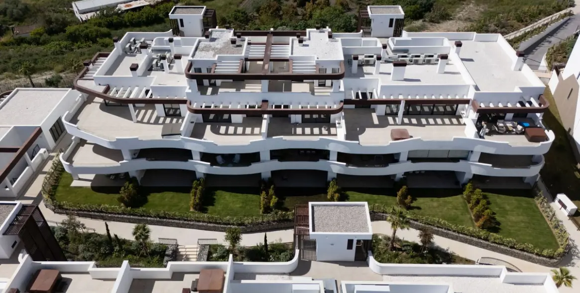 Venta de apartamento en planta baja en Estepona 21