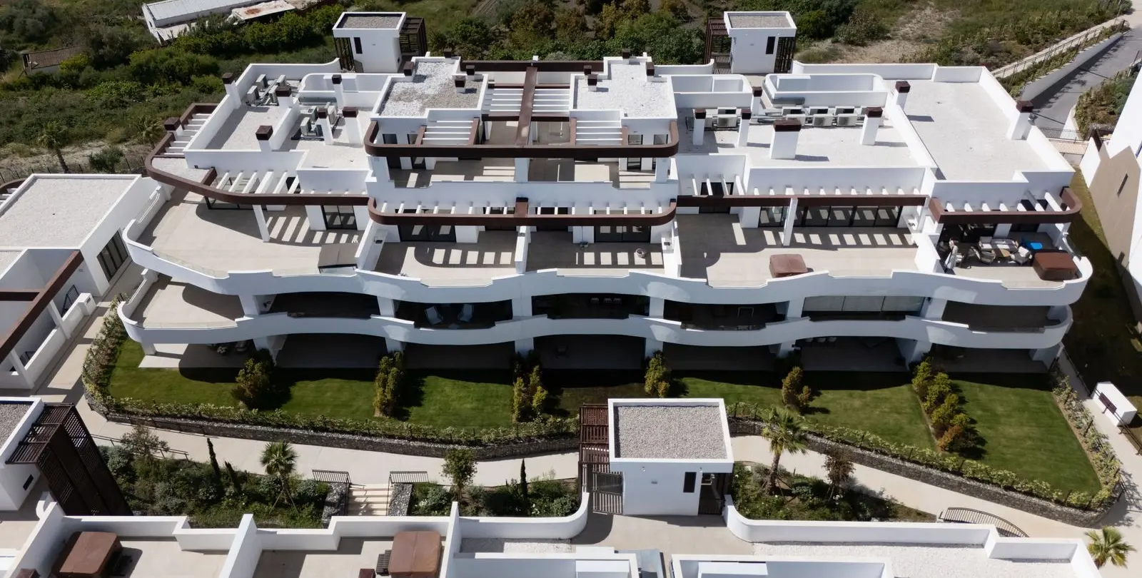 Sale of ground floor apartment in Estepona 21