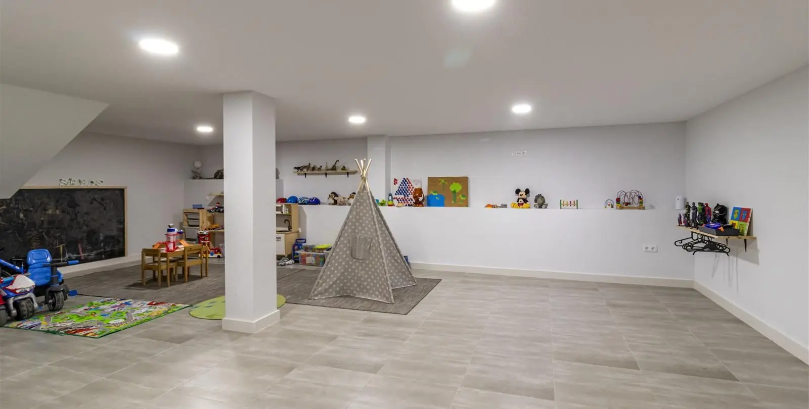 Sale of townhouse in San Pedro de Alcántara 12