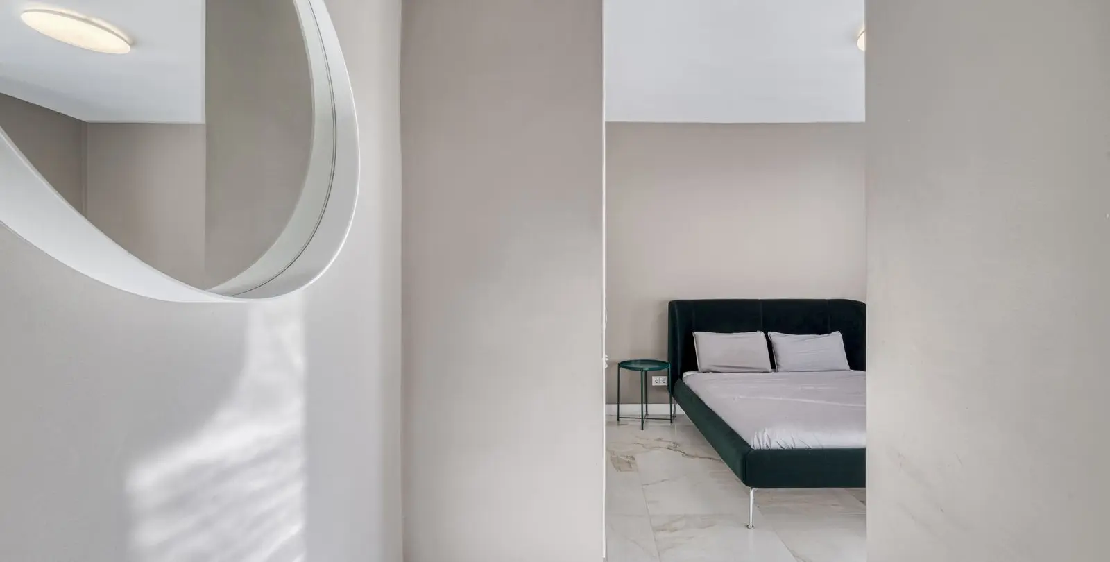 Sale of ground floor apartment in Puerto Banús 18