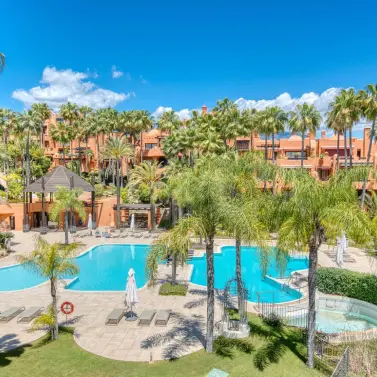 Venta de ático dúplex en Puerto Banús