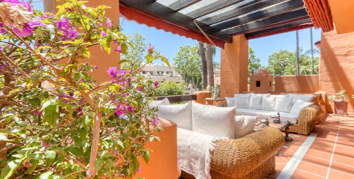 Venta de ático dúplex en Puerto Banús 26