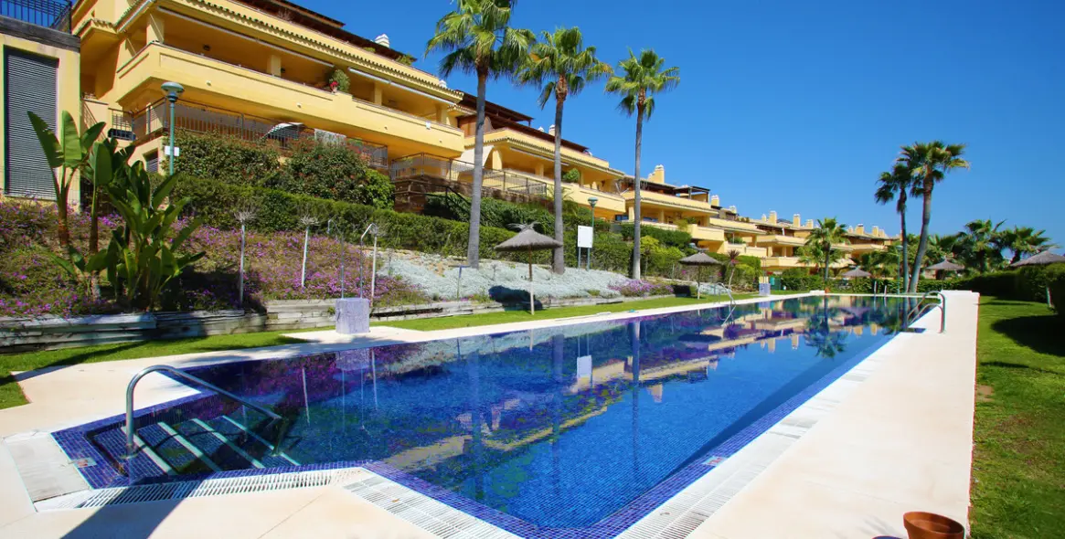 Venta de apartamento en planta baja en The Golden Mile 6