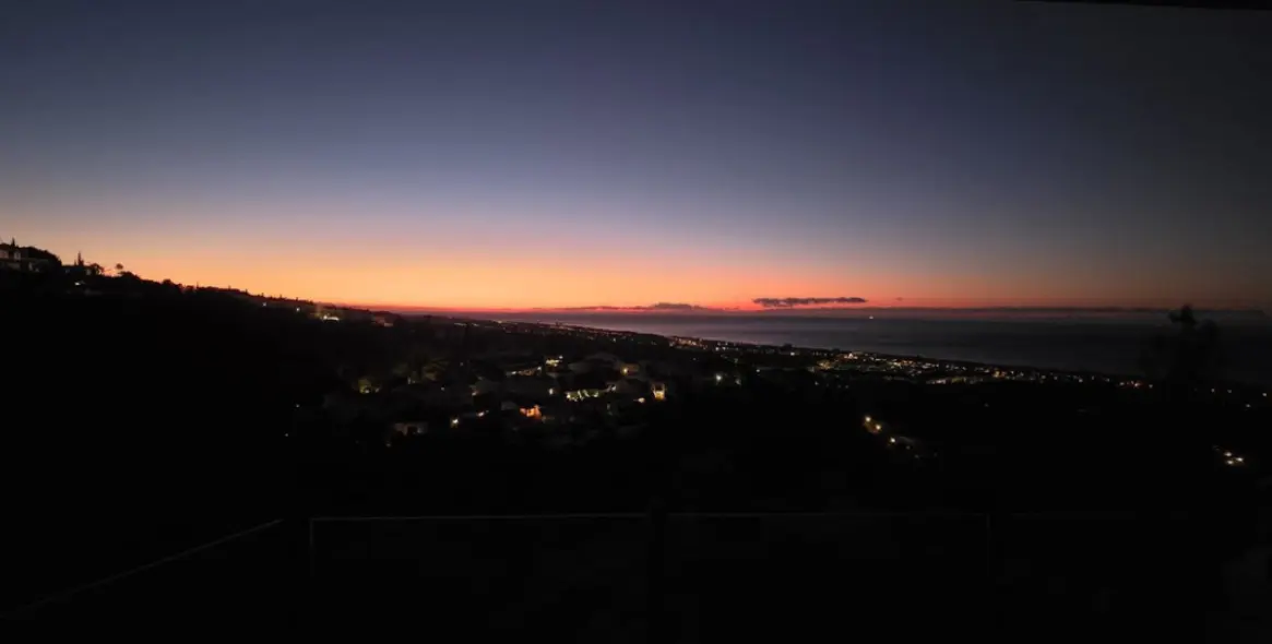 Venta de villa independiente en Altos de los Monteros 17