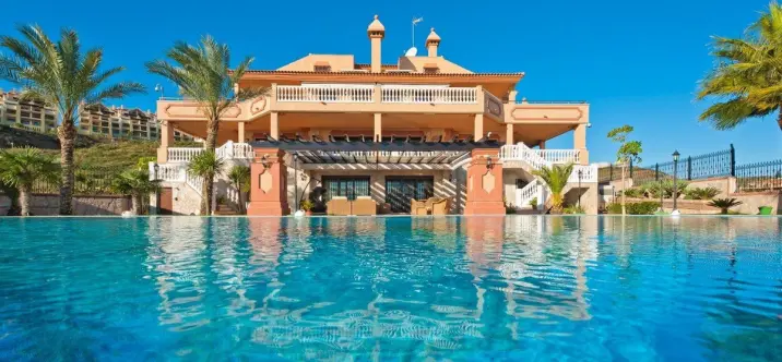 Venta de villa independiente en Mijas 0