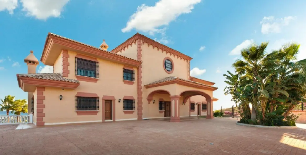 Venta de villa independiente en Mijas 3