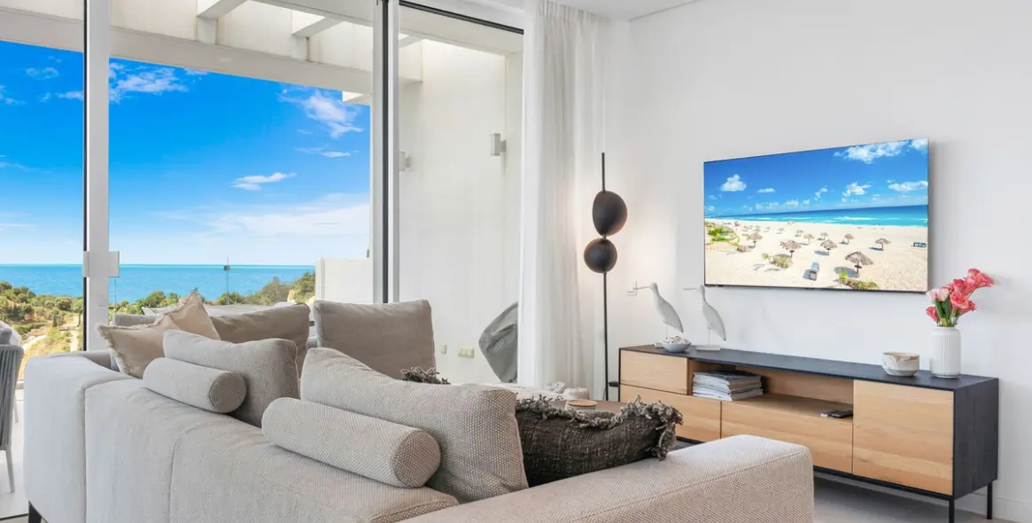 Short-term rent of middle floor apartment in Ojén 19