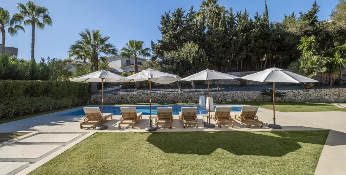 Long-term rent of detached villa in Nueva Andalucía 37