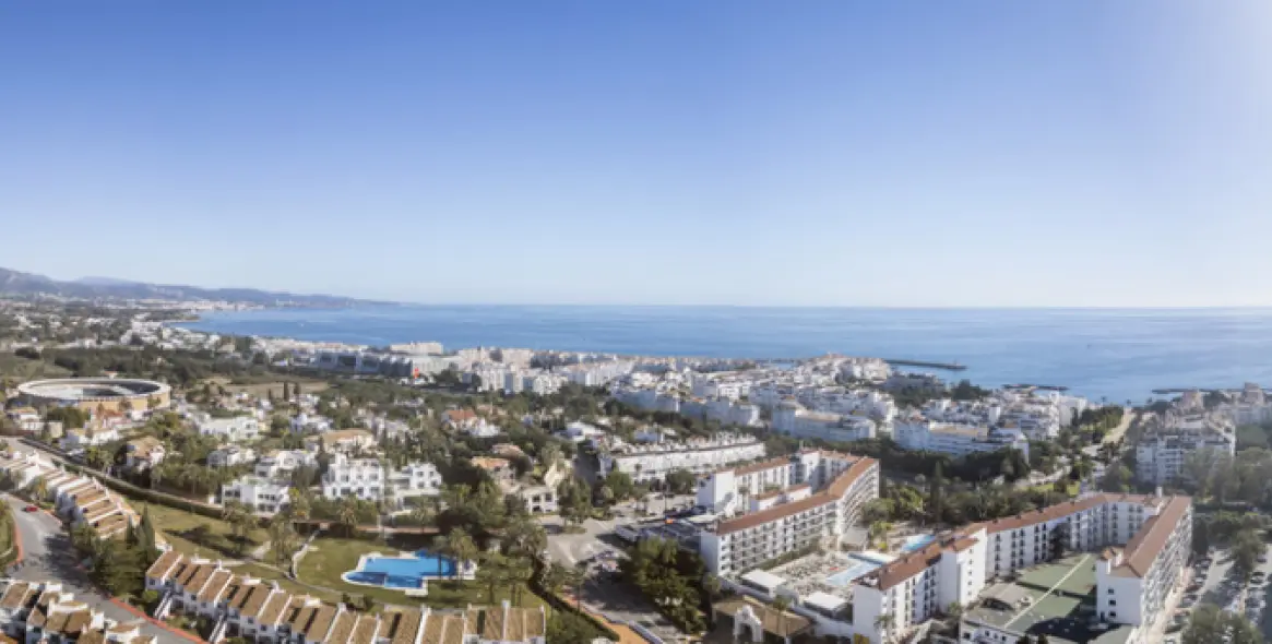 Long-term rent of detached villa in Nueva Andalucía 39