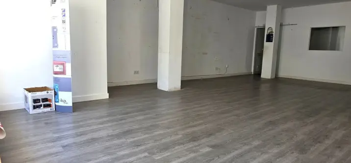 Alquiler a largo plazo de local comercial en San Pedro de Alcántara 1