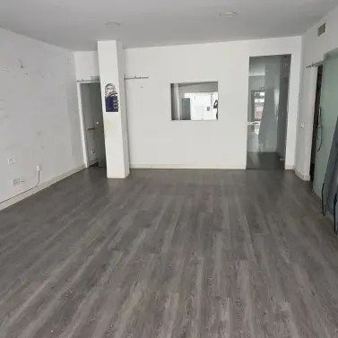 Alquiler a largo plazo de local comercial en San Pedro de Alcántara