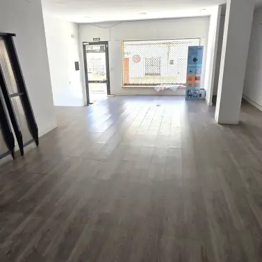 Alquiler a largo plazo de local comercial en San Pedro de Alcántara