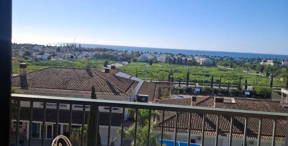 Долгосрочная аренда апартаментов на среднем этаже в San Pedro de Alcántara 1