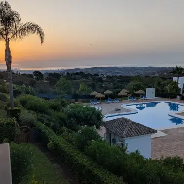 Long-term rent of middle floor apartment in La Mairena