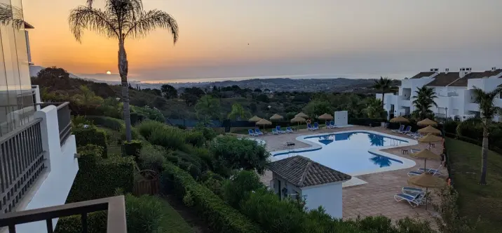 Long-term rent of middle floor apartment in La Mairena 1