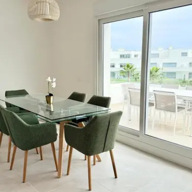 Long-term rent of middle floor apartment in Bel Air
