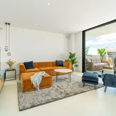 Venta de apartamento en planta media en Fuengirola