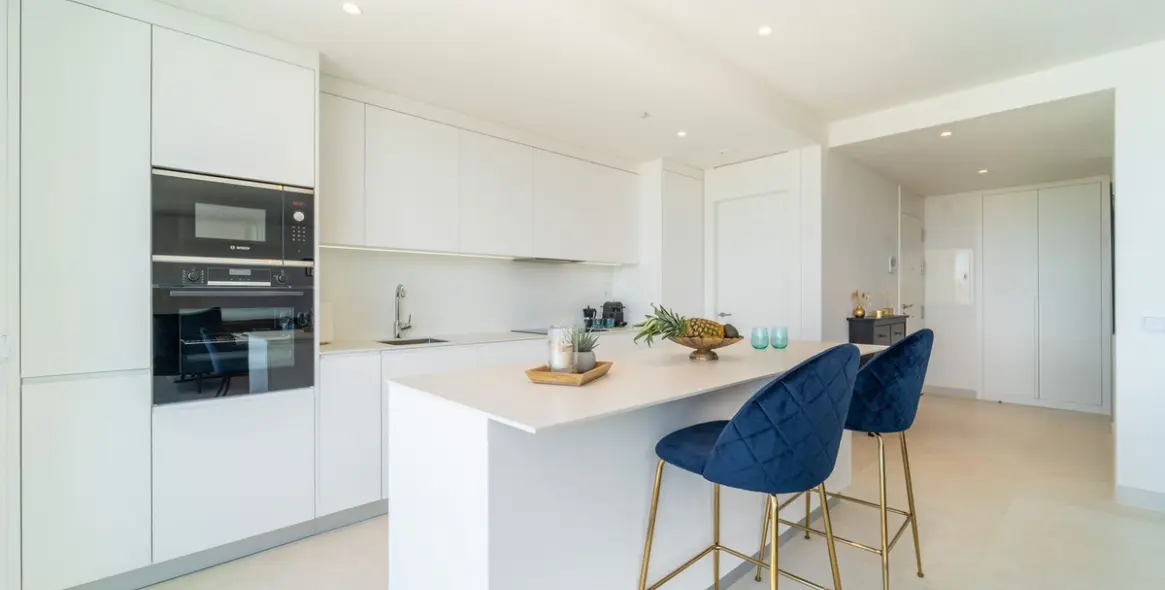 Venta de apartamento en planta media en Fuengirola 10