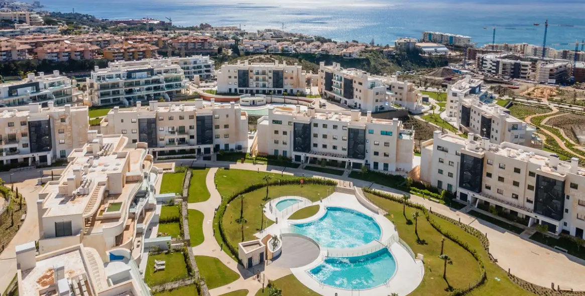 Venta de apartamento en planta media en Fuengirola 28