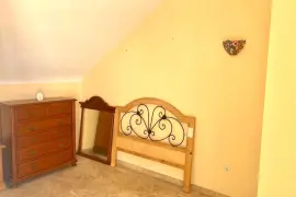 Image 5 thumb