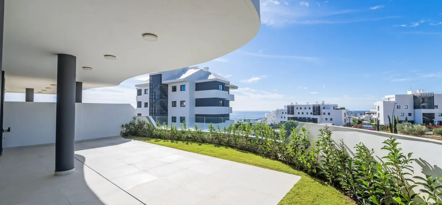 Sale of ground floor apartment in Fuengirola 0