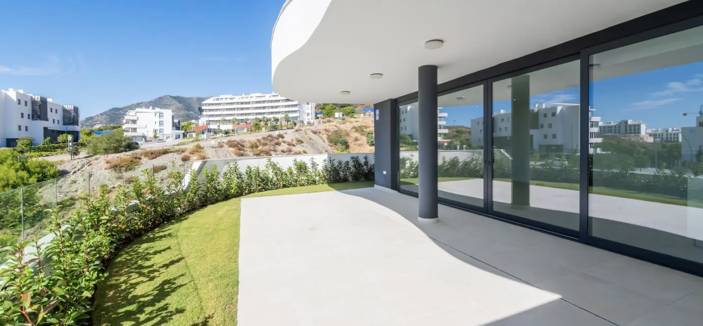 Sale of ground floor apartment in Fuengirola 3