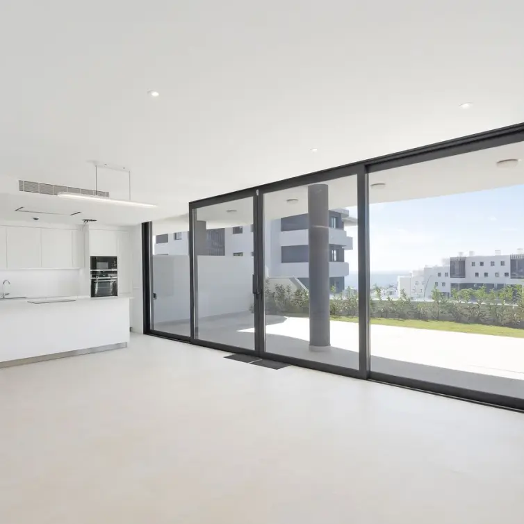 Sale of ground floor apartment in Fuengirola