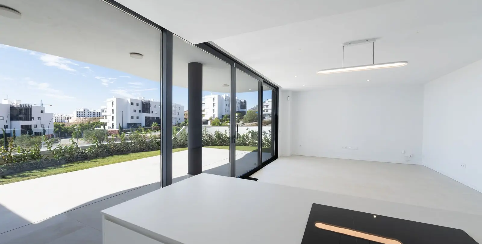 Sale of ground floor apartment in Fuengirola 13