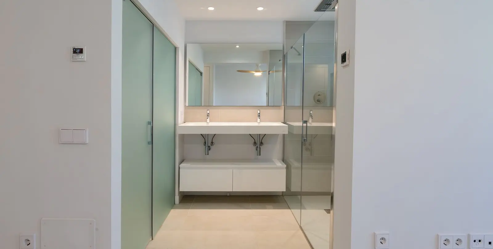 Sale of ground floor apartment in Fuengirola 18