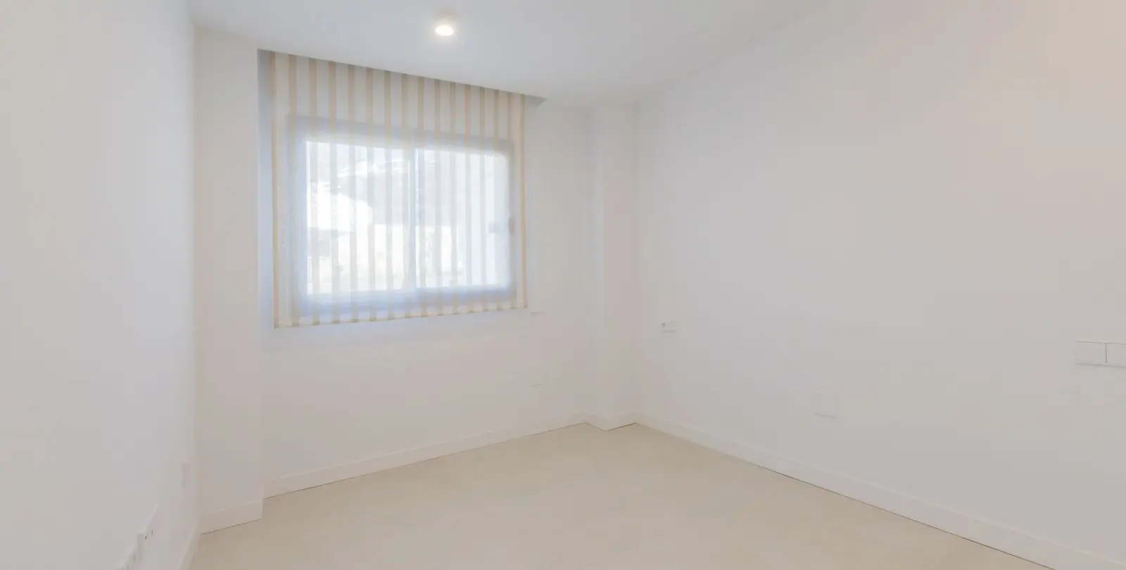 Sale of ground floor apartment in Fuengirola 19