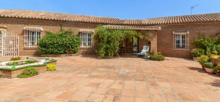 Venta de finca - cortijo en Alhaurín de la Torre 4