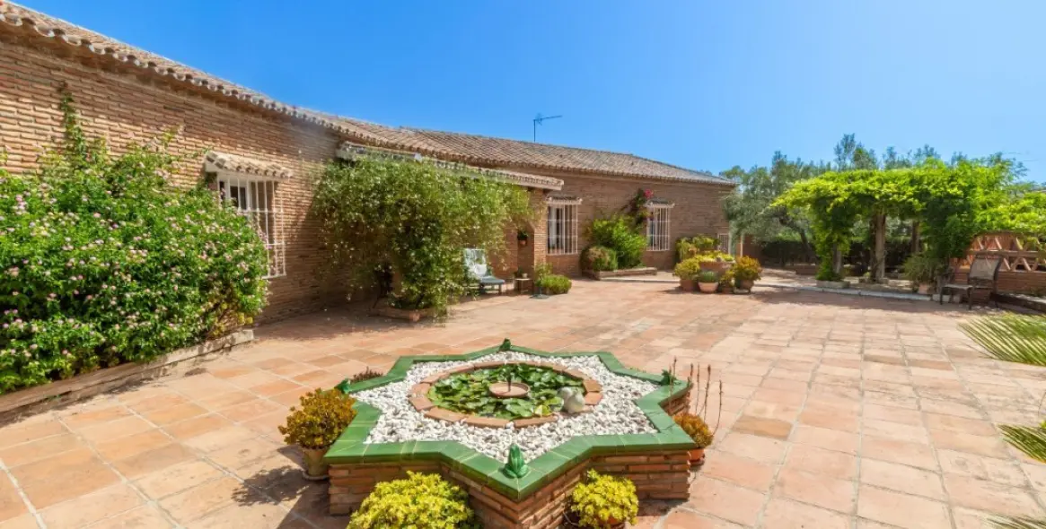 Venta de finca - cortijo en Alhaurín de la Torre 40