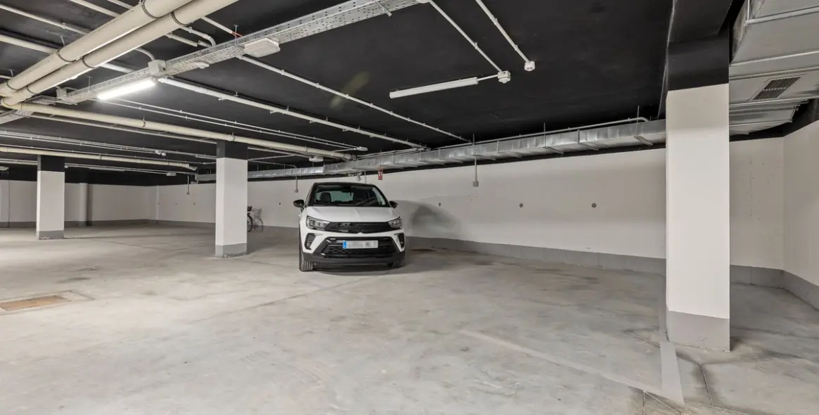 Venta de casa pareada en San Pedro de Alcántara 24