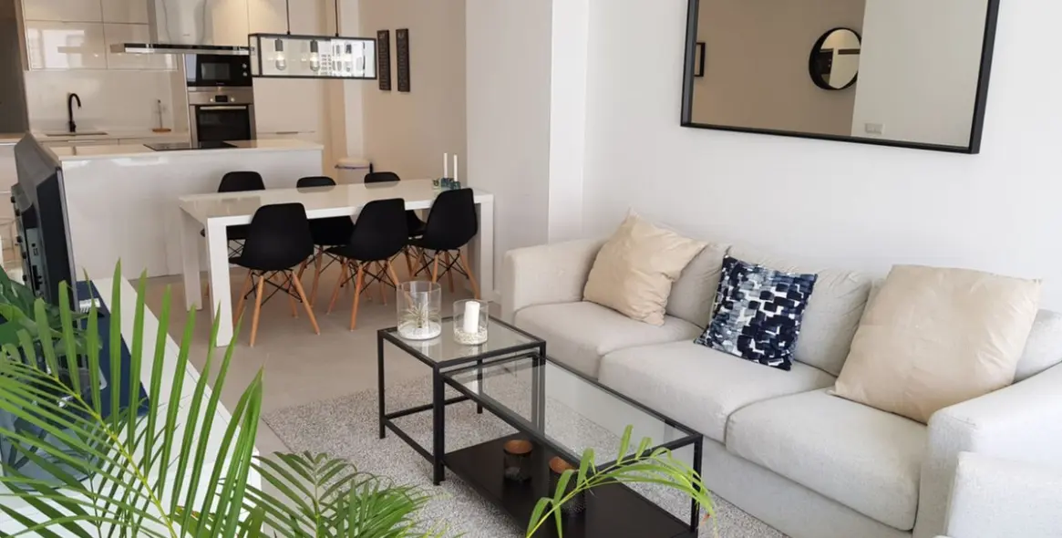 Long-term rent of ground floor apartment in Nueva Andalucía 6