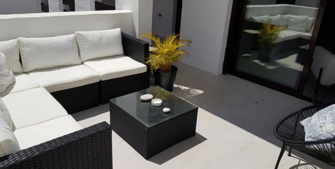 Long-term rent of ground floor apartment in Nueva Andalucía 11