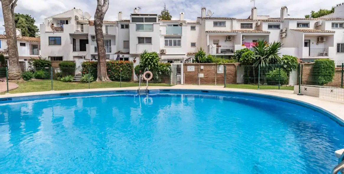 Sale of townhouse in Mijas 90